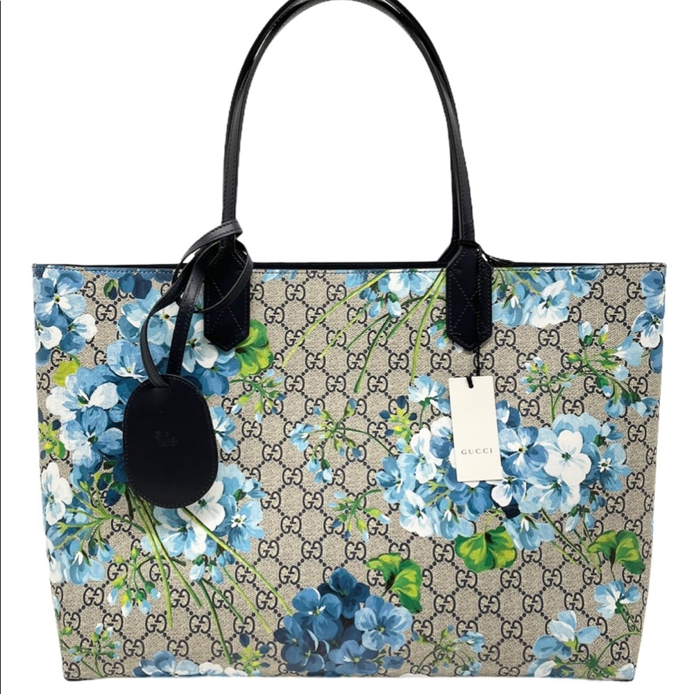 Gucci GG Supreme Blooms Reversible Medium Tote